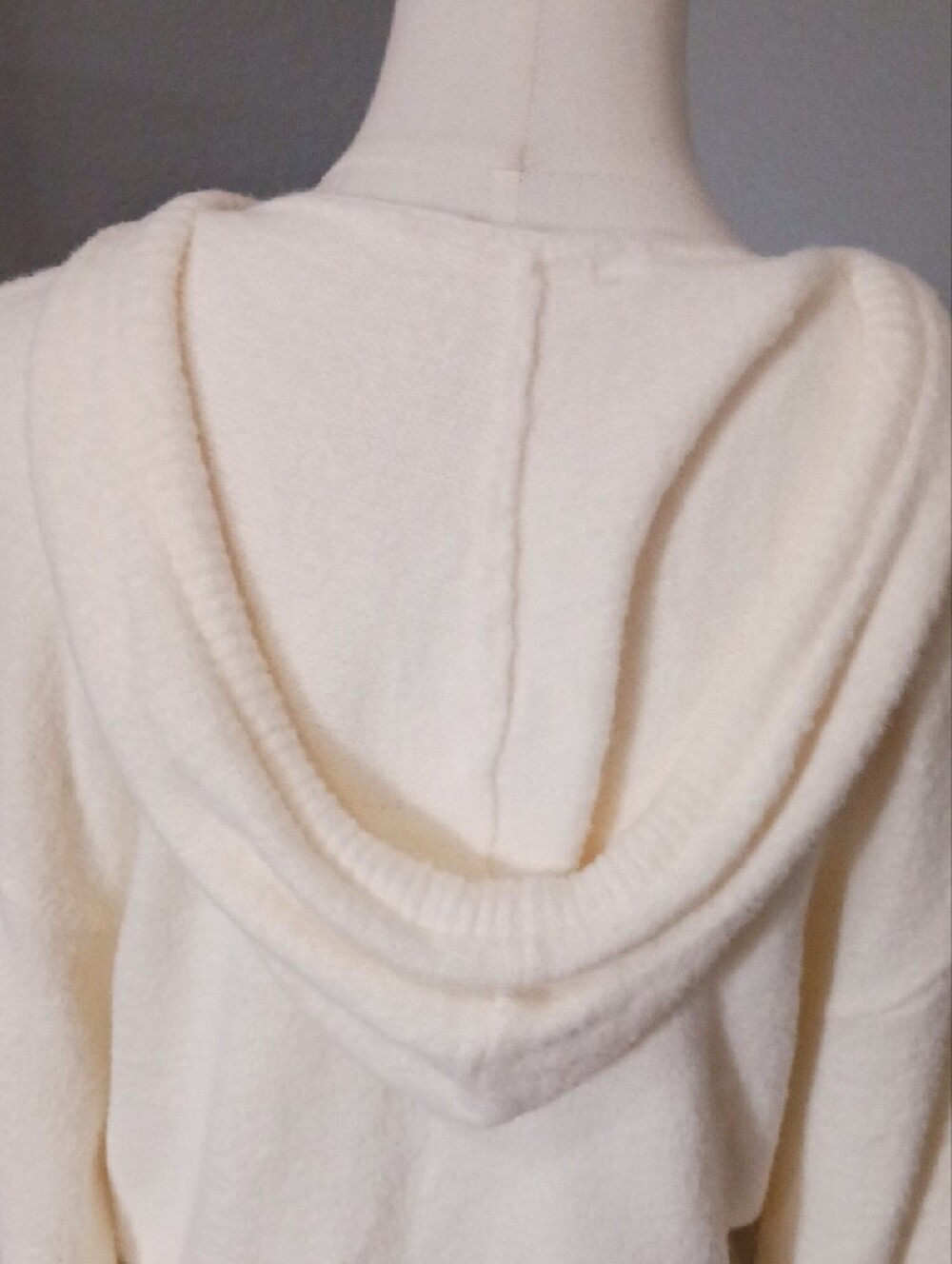 SO Cream Hooded Crewneck Sweater - Picture 10 of 15